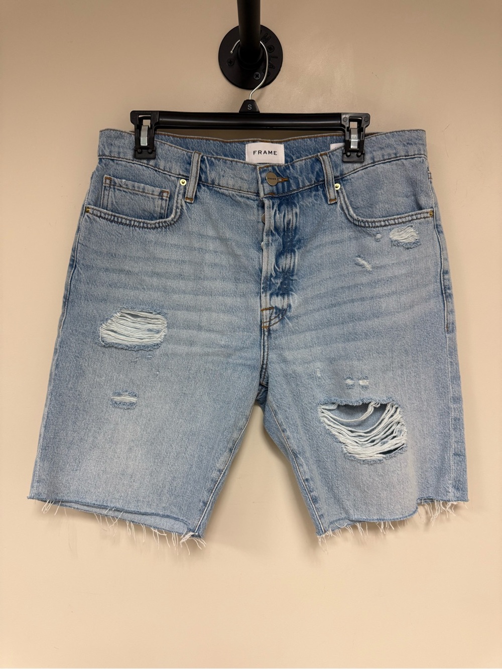 Frame Denim size 29 Le slouch Bermuda Light Blue Distressed women’s Jean Shorts